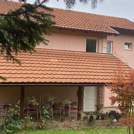 Apartmani Nais Zlatibor Exteriör bild